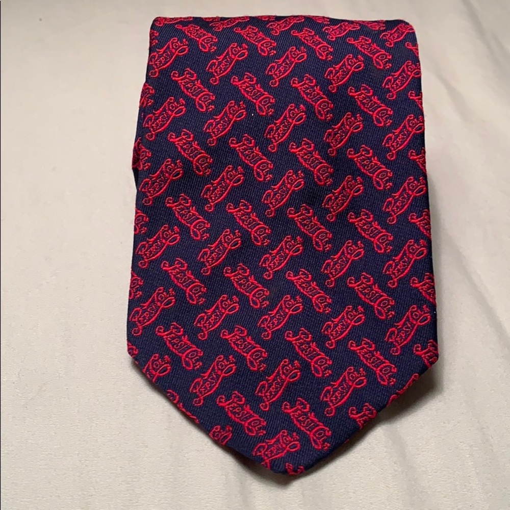 Vintage PepsiCola Hampton Hall Ltd. Tie